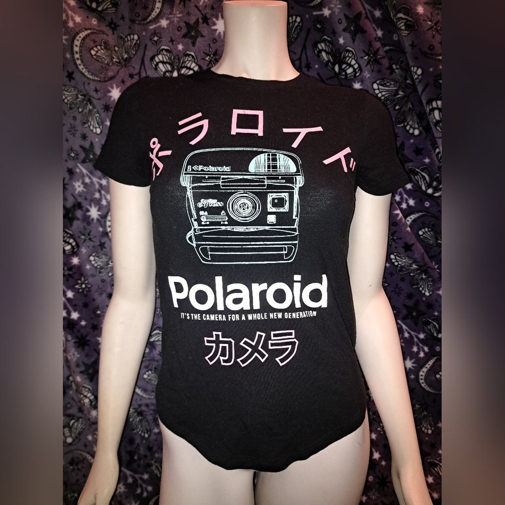 Vintage Polaroid Graphic Tshirt